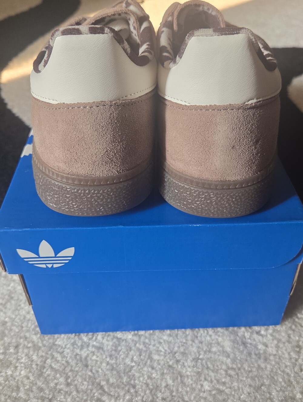 NWT | Sz 9.5 | adidas Spezial Suede Sneakers in Taupe and White - Picture 5 of 7